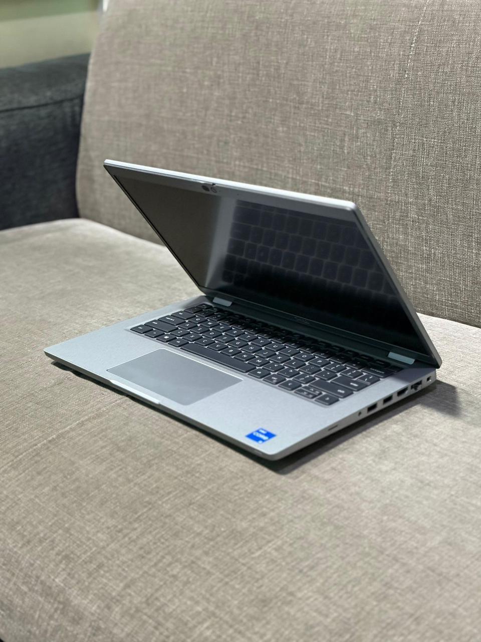 Dell Latitude 5420 Intel i5 1135G7 14 inches FHD Business Laptop (8GB, 512GB NVMe, Windows 10 Pro, , 1.37Kg) ( REFURBISHED 6M WARRANTY )